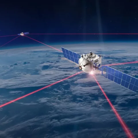 SpaceX aumenta la cantidad de satélites en el espacio