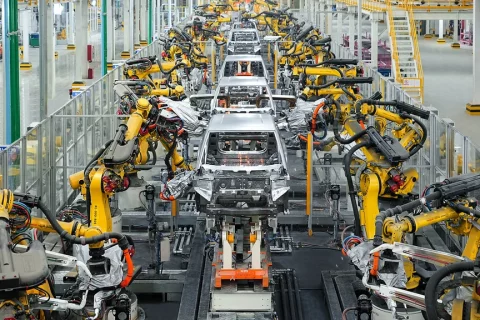 Sector automotriz acopia aluminio