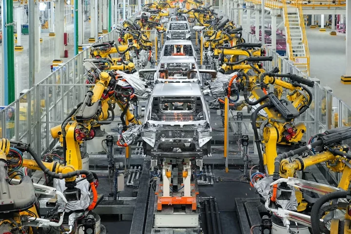 Sector automotriz acopia aluminio