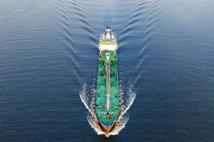 Petróleo atrapado y crisis sin salida