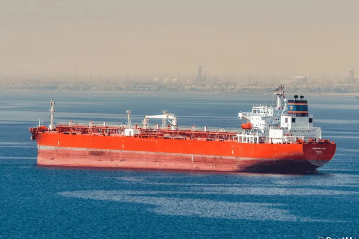 Venezuela exporta un millón de barriles diarios