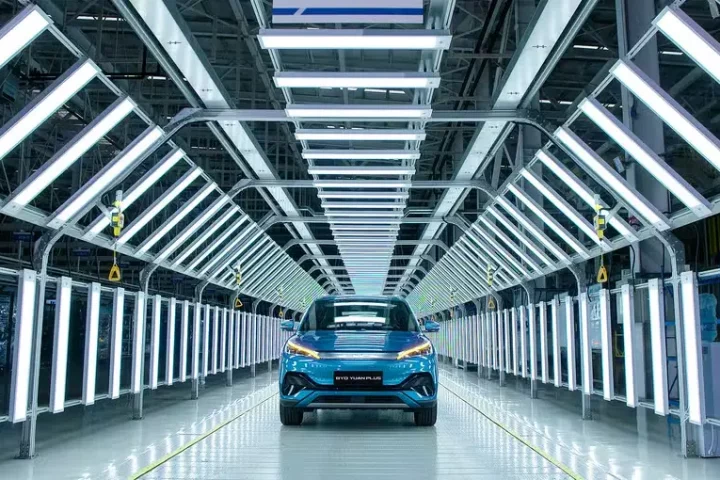 La fábrica de autos BYD