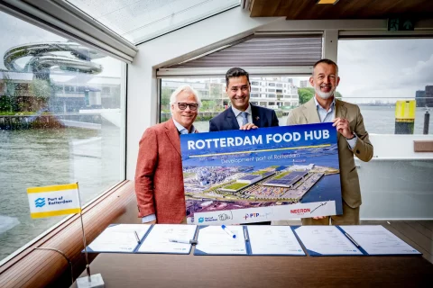 El Puerto de Róterdam construye polo logístico para alimentos de Sudamerica