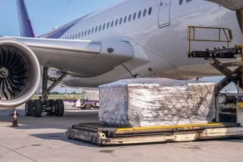 La demanda de carga aérea mundial se acelera