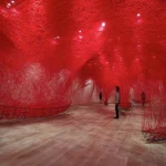 Muestra de Chiharu Shiota