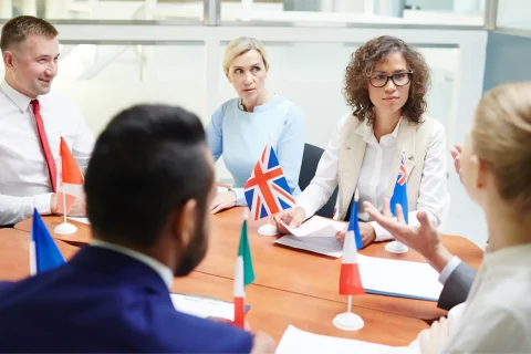 la comunicación con los clientes globales